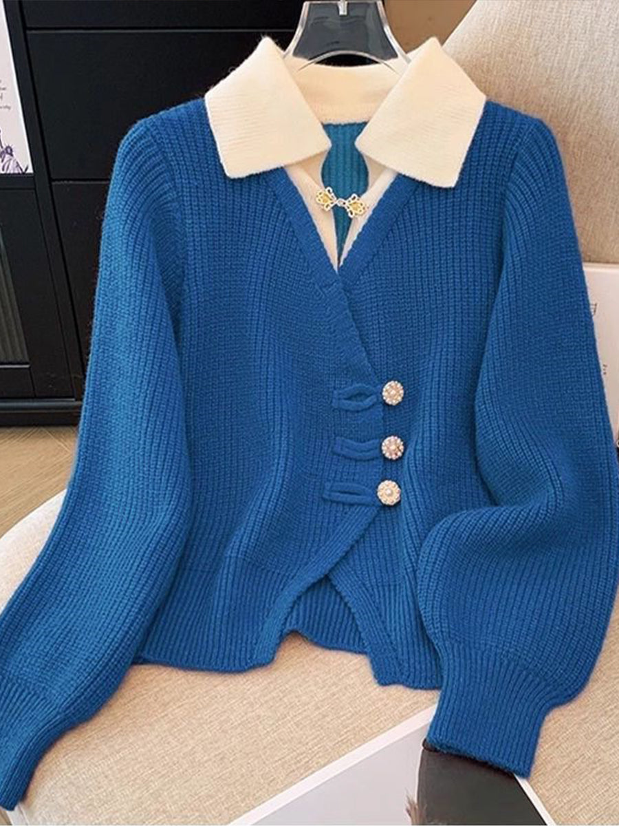 Elegant And Refined Knit Top With A Contrasting-color Collar And Traditional Chinese-style Button Closures (pankou)