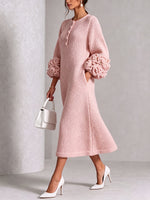 Chic Rose Pink Floral Accented Knit Midi Dress